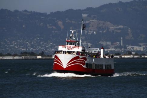 Red and White Fleet - Monterey Carmel Tour & Golden Gate Bay Cruise