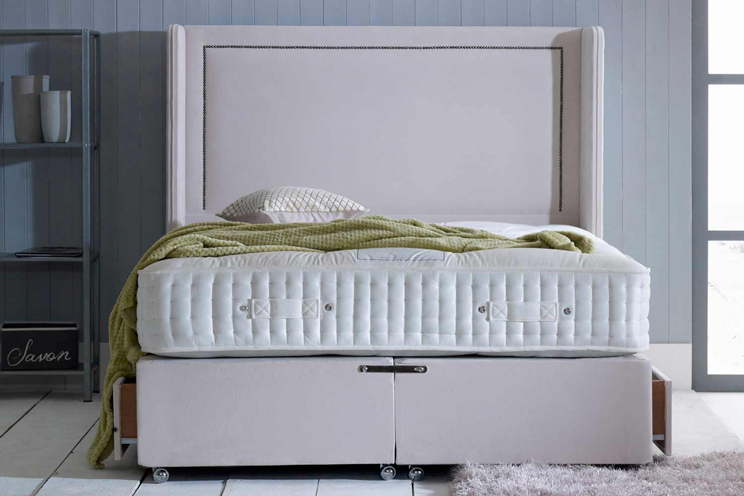 The Victoria 6000 Pocket Spring Natural Divan Bed-Small Double-2 Drawers Either Side