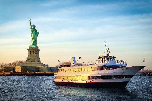 Hornblower - New York City - Jazzy Champagne Brunch Cruise