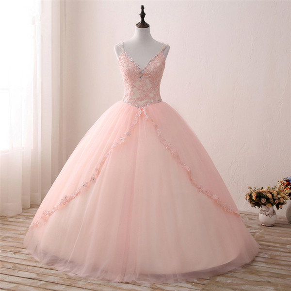 2018 New Arrived Real Photo Sexy V-Neck Crystal Lace Ball Gown Quinceanera Dress with Appliques Sweet 16 Dress Vestido Debutante Gowns BQ118