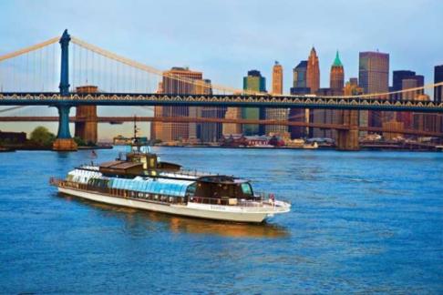 Bateaux New York - Crucero con Cena