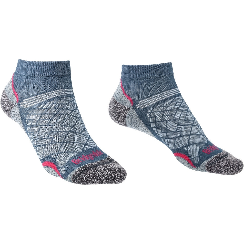 Bridgedale Womens Hike Ultralight Coolmax Perf Ankle Socks Medium - UK 5-6.5 (EU 38-40  US 6.5-8)