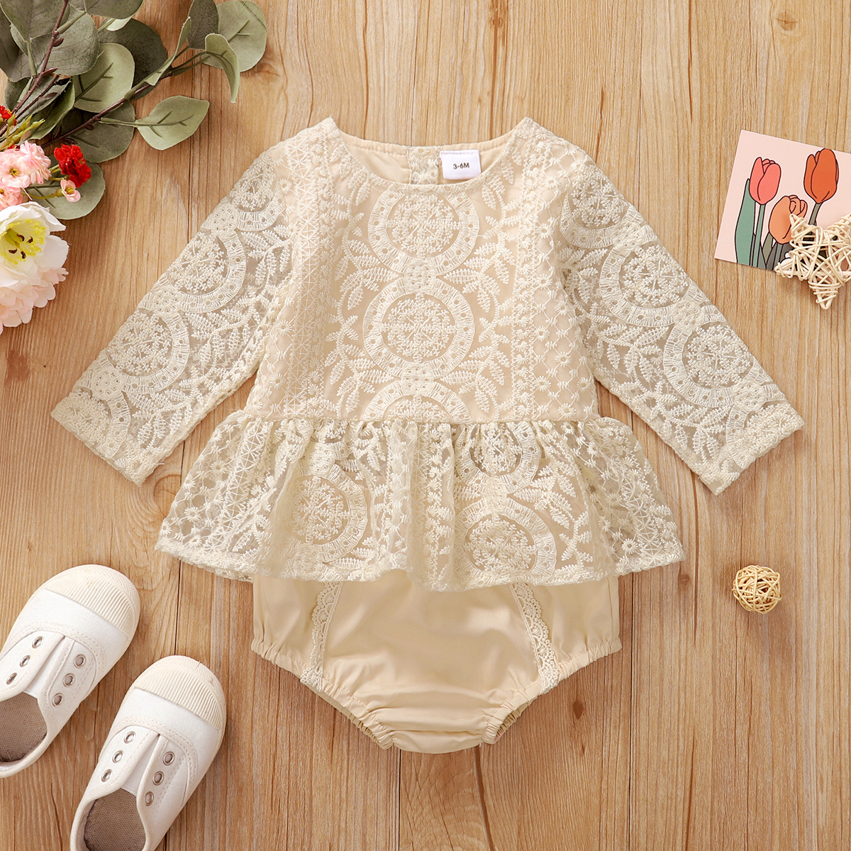 100% Cotton 2pcs Baby Girl Beige Lace Long-sleeve Top and Shorts Set