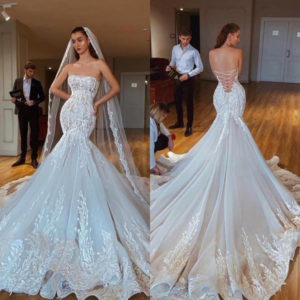 2020 Beautiful Mermaid Strapless Wedding Dresses Backless Illusion Corset Lace Up Bridal Gown With Chapel Train Vestido de noiva