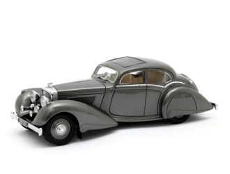 Bentley 4.25 Litre Pillarless Saloon (1937) Resin Model Car