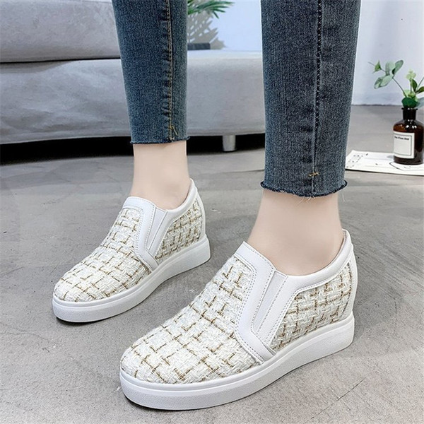 2021 New Female Winter Low Fashion to Comfortable, Breathable Internal Wear Anti-slip Increase Woman Casual Shoes U59Z