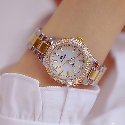 Women's Bracelet Watch Diamond Watch Analog Quartz Ladies Creative Beautiful and elegant / Japanese / Blinging Lightinthebox