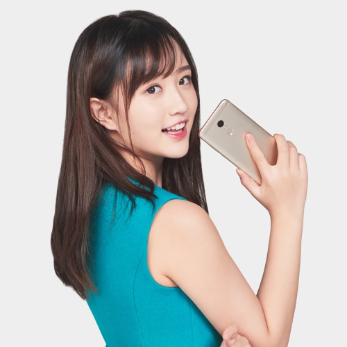 Global Version Xiaomi Redmi 5 Plus Smartphone 3GB 32GB