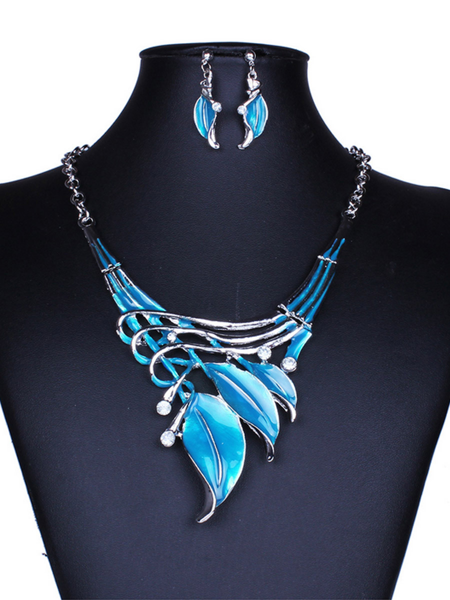 Classic Color Leaves Necklace Earrings Set