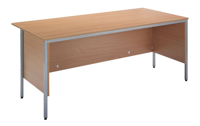 Straight Office Desk Choice of Colours with Free Assembly 1200mm