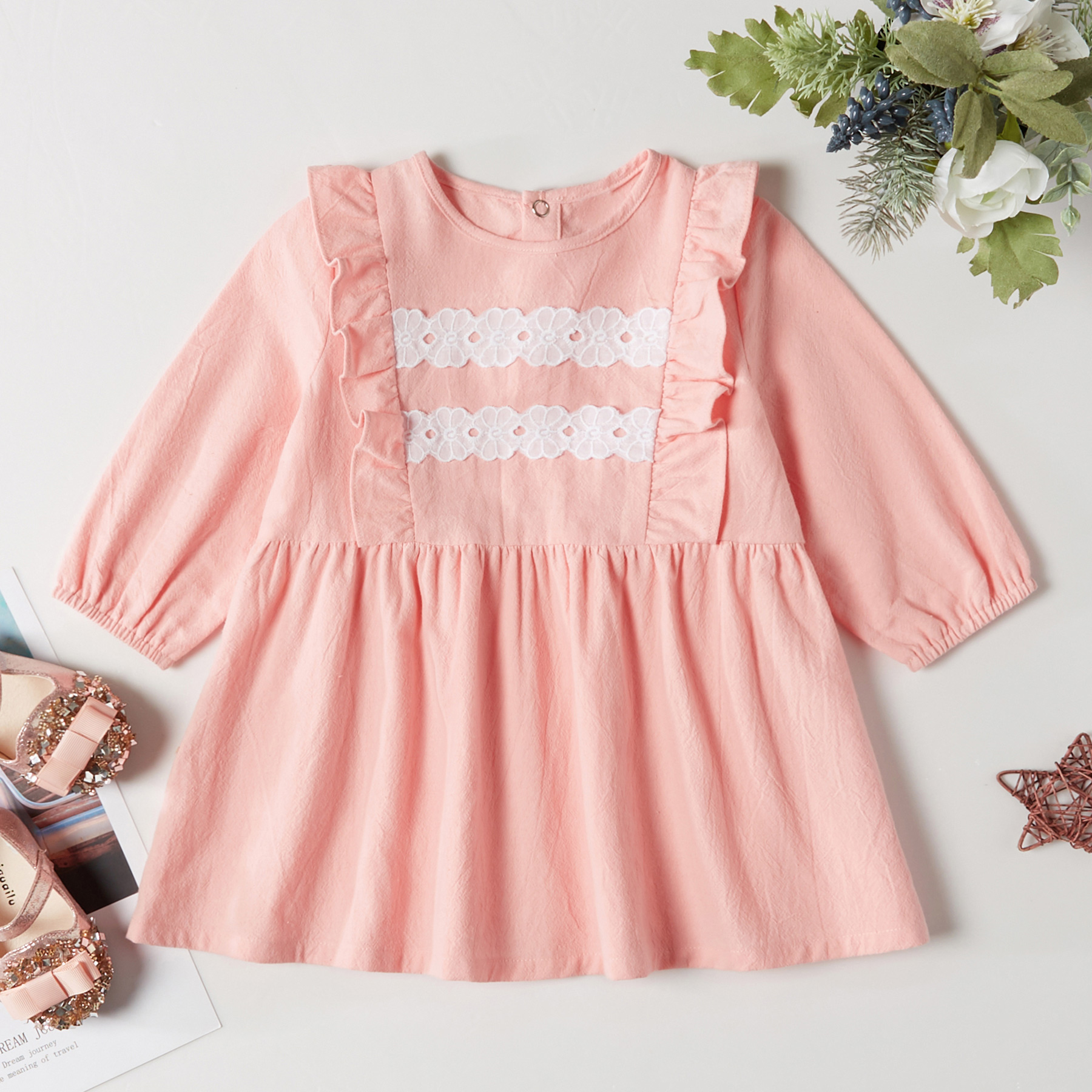 Baby Girl Solid Lace Design Splice Long-sleeve Dress