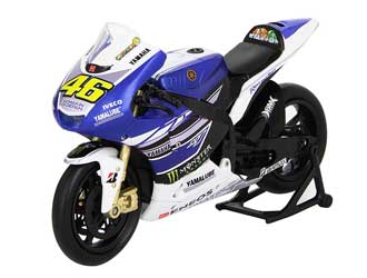 Yamaha YZR-M1 Number 46 (Valentino Rossi - Moto GP 2013) Plastic Model Motorcycle