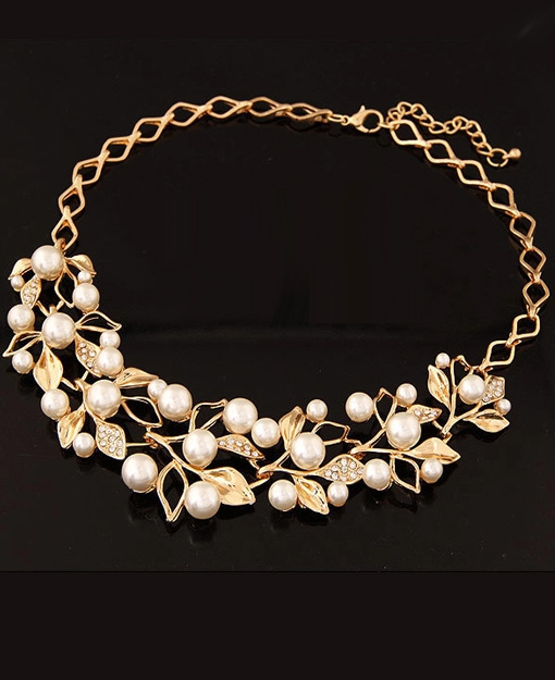 Alloy Inlaid With Imitation Rhinestone Beads Necklace