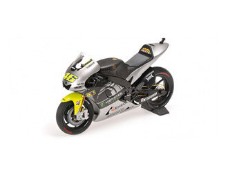 Yamaha YZR-M1 (Valentino Rossi - Moto GP Test Sepang 2013) Diecast Model Motorcycle