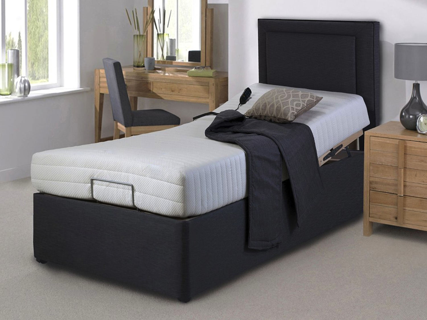 Stay Cool Memory Foam Electric Adjustable Bed Set-Small Double