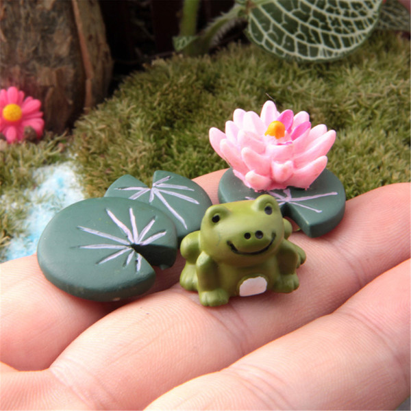 wholesale- 3pcs magic fairy garden miniatures set cartoon anime frog & lotus leaf & flower micro landscape diy figurines crafts