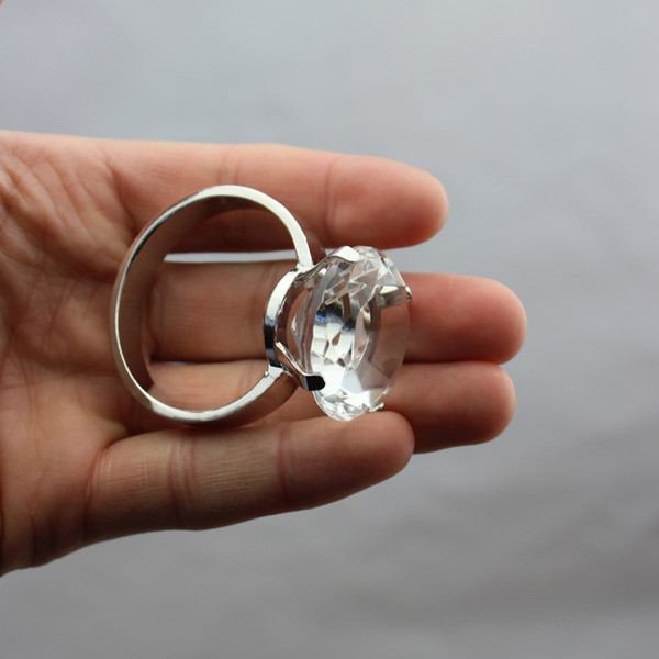 wholesale 12pcs/lot k9 wedding embellishment crystal napkin rings .zinc alloy napkin ring