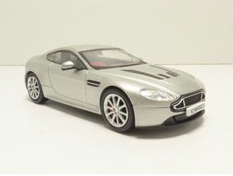 Aston Martin Vantage S V12 Diecast Model Car
