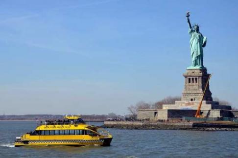 New York Water Taxi - All Day Access Pass
